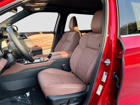 New 2025 Mitsubishi Outlander SEL image 22