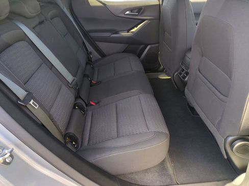 Used 2025 Chevrolet Equinox LT AWD/4WD image 23