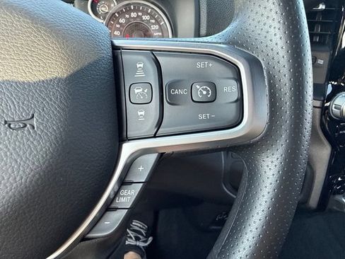 New 2026 RAM 3500 Tradesman AWD/4WD image 32