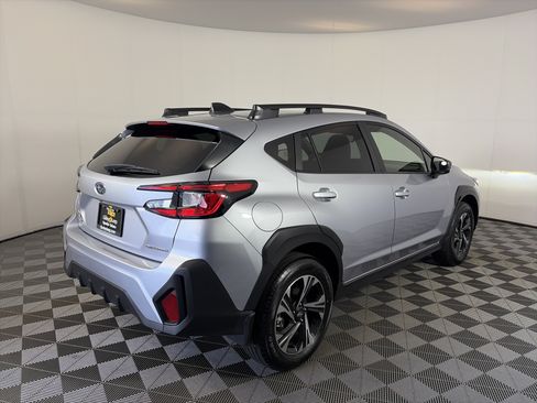Used 2025 Subaru Crosstrek 2.5i Premium AWD/4WD image 10