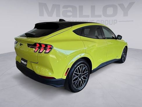 Certified 2025 Ford Mustang Mach-E Premium AWD/4WD image 5