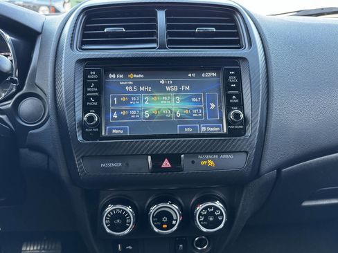 Used 2019 Mitsubishi Outlander Sport LE image 16