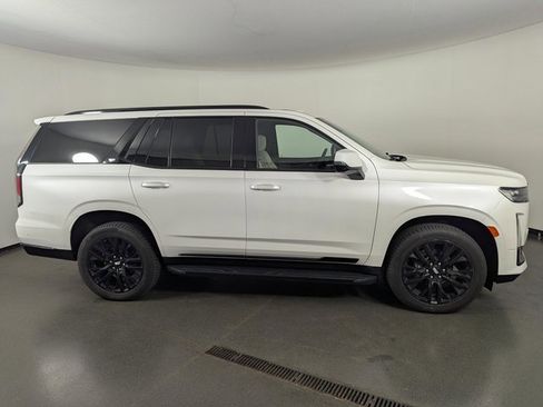 Used 2021 Cadillac Escalade Sport image 8