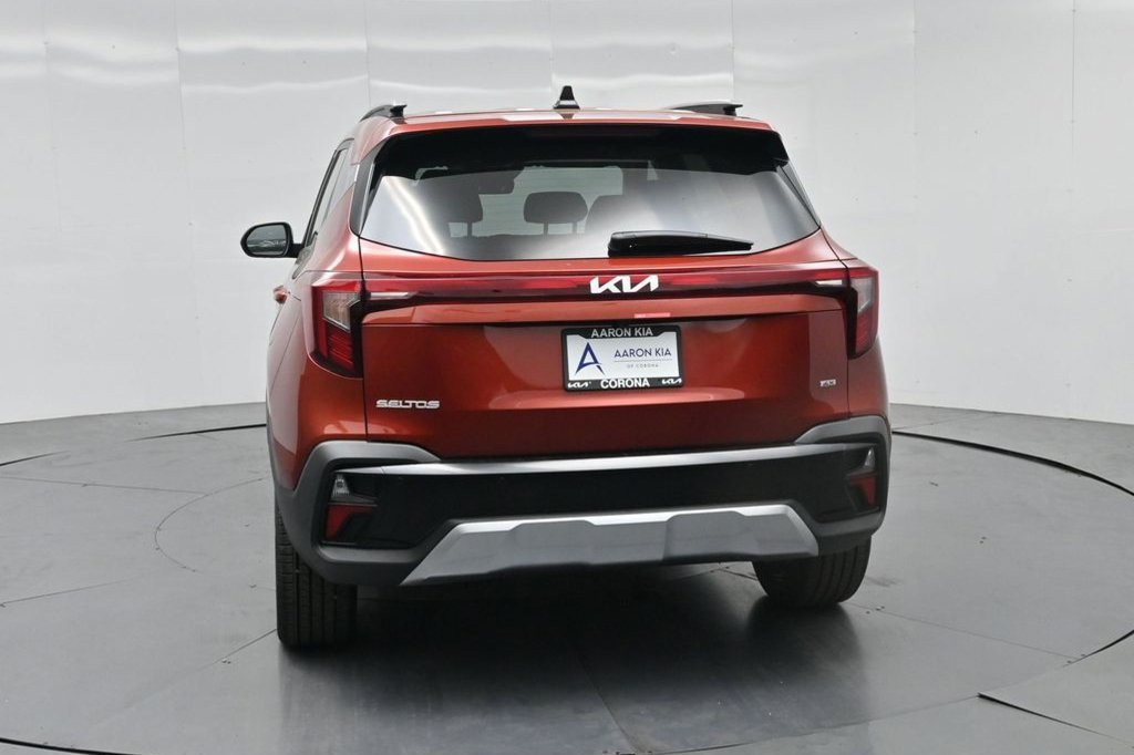 New 2026 Kia Seltos SX w/ SX Sunroof Package AWD/4WD image 11