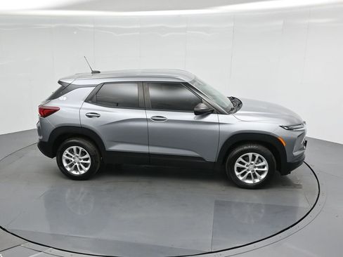 Used 2024 Chevrolet TrailBlazer LS image 54