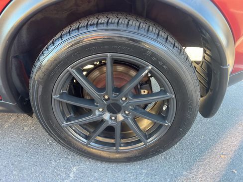 Used 2012 Nissan Juke SV image 22