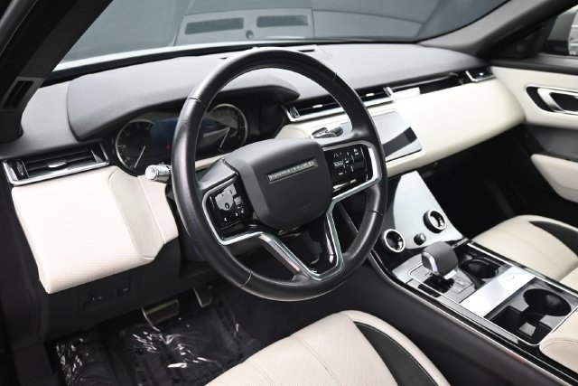 Used 2023 Land Rover Range Rover Velar R-Dynamic S AWD/4WD image 12