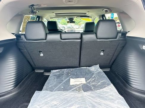 Certified 2025 Honda HR-V EX-L image 30