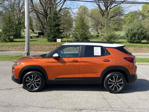 Certified 2023 Chevrolet TrailBlazer ACTIV w/ Convenience Package AWD/4WD image 6