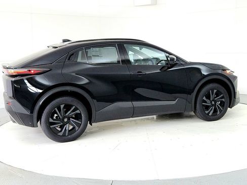New 2026 Toyota C-HR AWD/4WD image 6