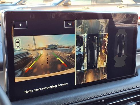 Used 2023 Lincoln Nautilus Reserve w/ Equipment Group 201A image 19