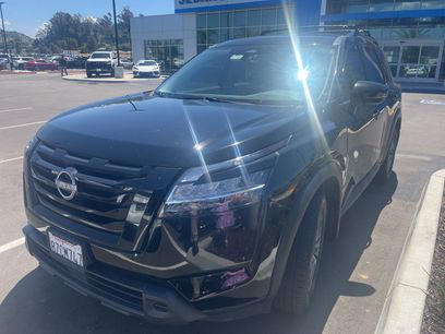 Used 2022 Nissan Pathfinder SV w/ SV Black Package
