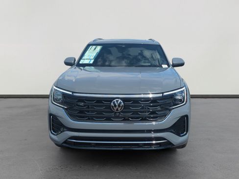 New 2026 Volkswagen Atlas Cross Sport SEL Premium R-Line AWD/4WD image 8
