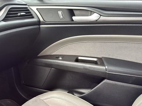 Used 2017 Ford Fusion Sport w/ Equipment Group 401A image 20