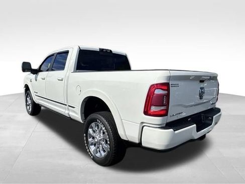 Used 2024 RAM 2500 Limited AWD/4WD image 5