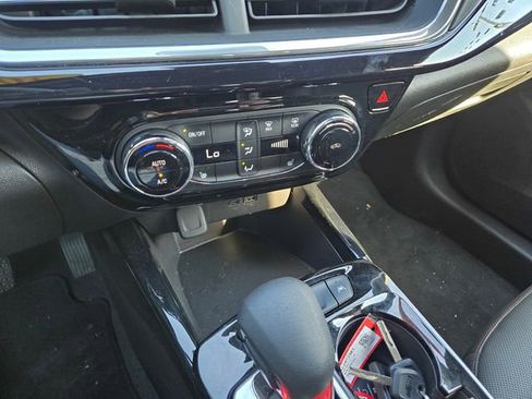 Used 2024 Chevrolet Trax RS w/ Driver Confidence Package image 20