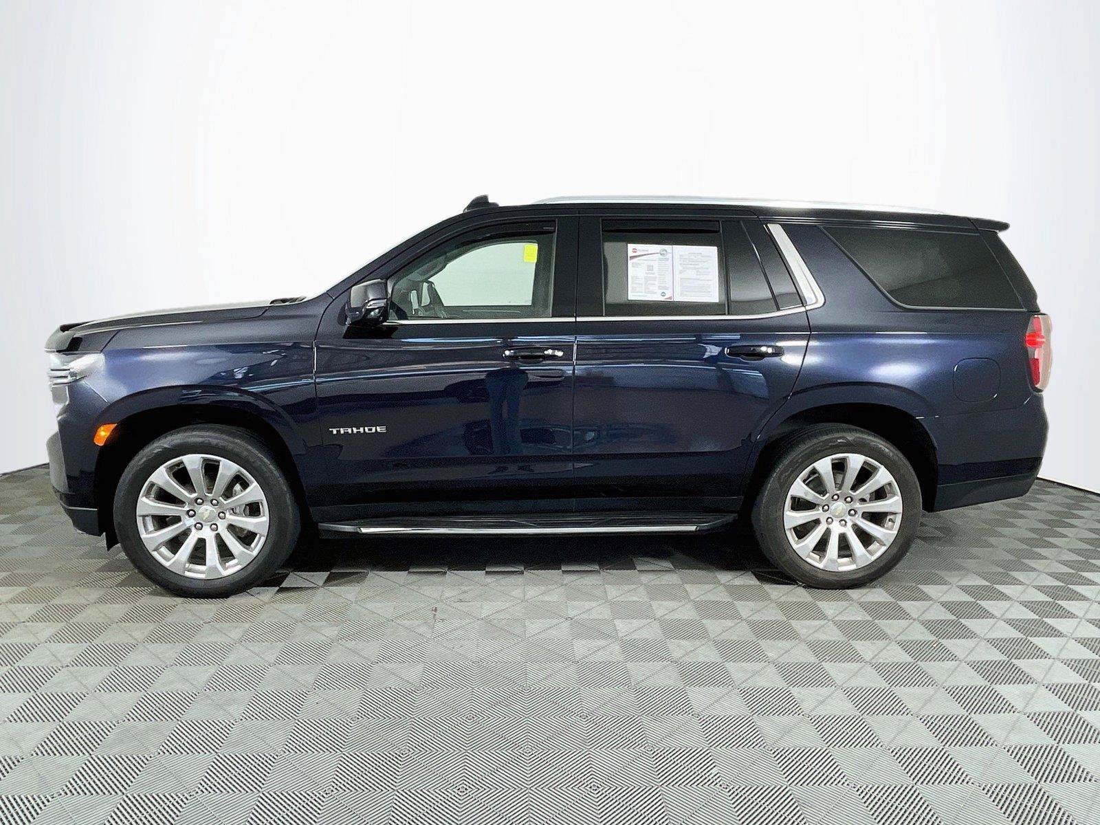 Used 2022 Chevrolet Tahoe LT w/ LT Signature Plus Package AWD/4WD image 35