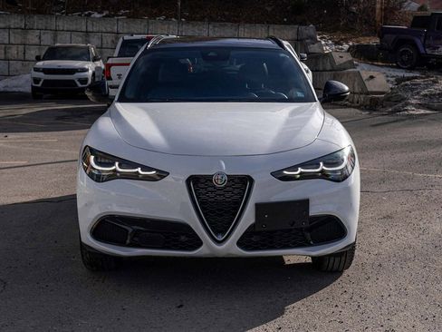 Used 2024 Alfa Romeo Stelvio Ti w/ Active Assist Plus Package image 2