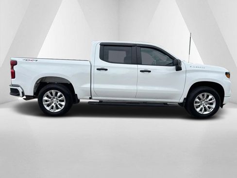 Used 2024 Chevrolet Silverado 1500 Custom image 8
