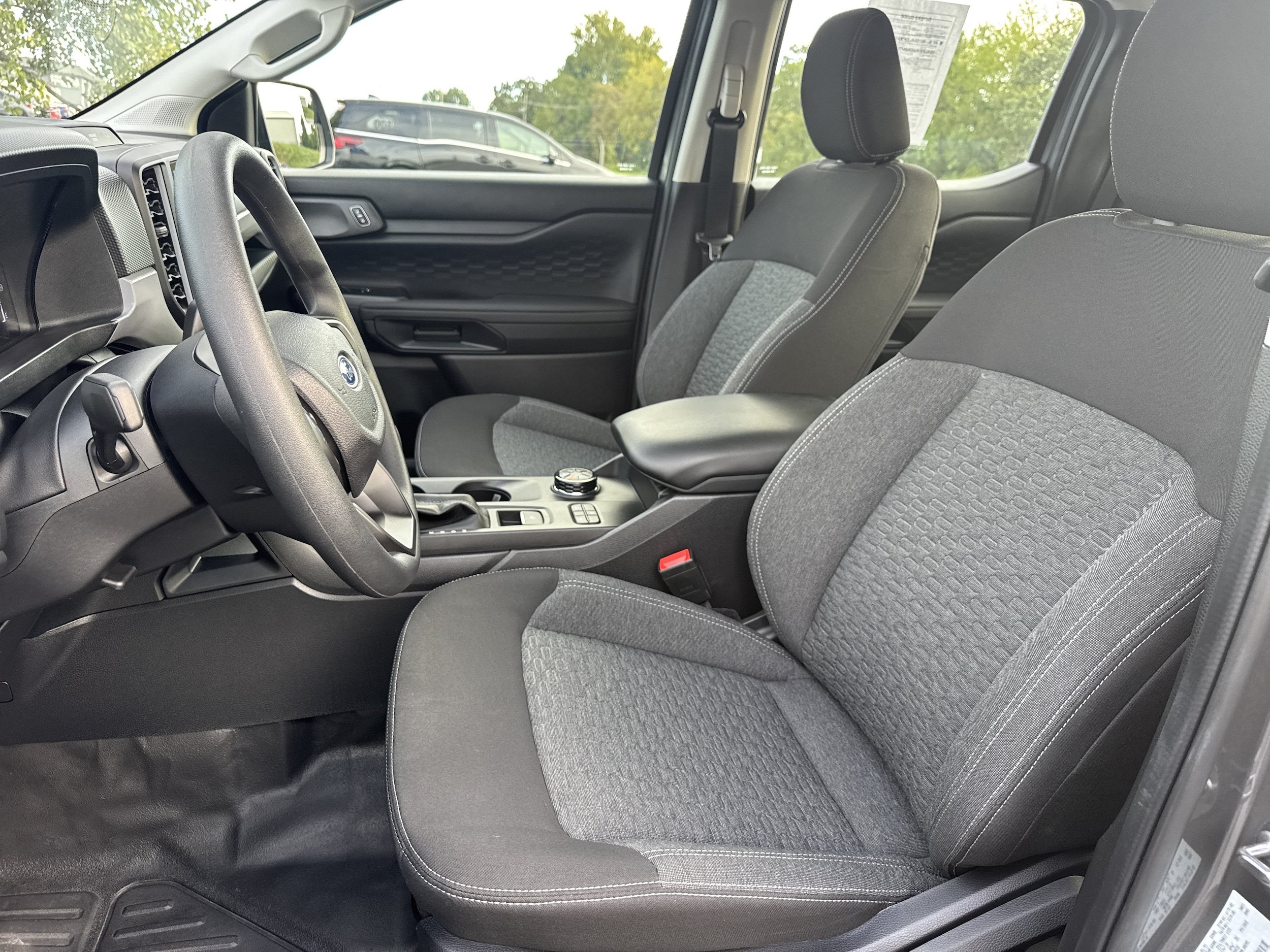 Used 2025 Ford Ranger XL AWD/4WD image 4