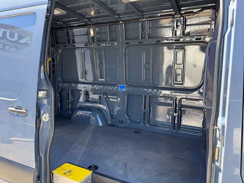 Used 2019 Mercedes-Benz Sprinter 144 image 28
