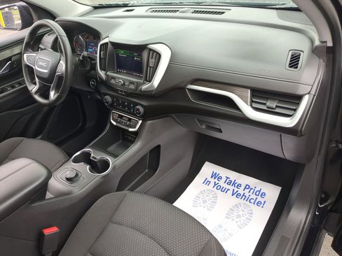 Certified 2023 GMC Terrain SLE FWD image 28