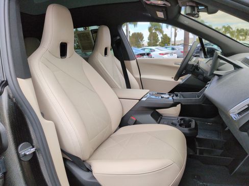Certified 2025 BMW iX M60 AWD/4WD image 33