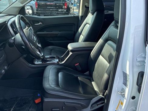 Used 2022 GMC Canyon Elevation w/ Elevation Premium Package image 10