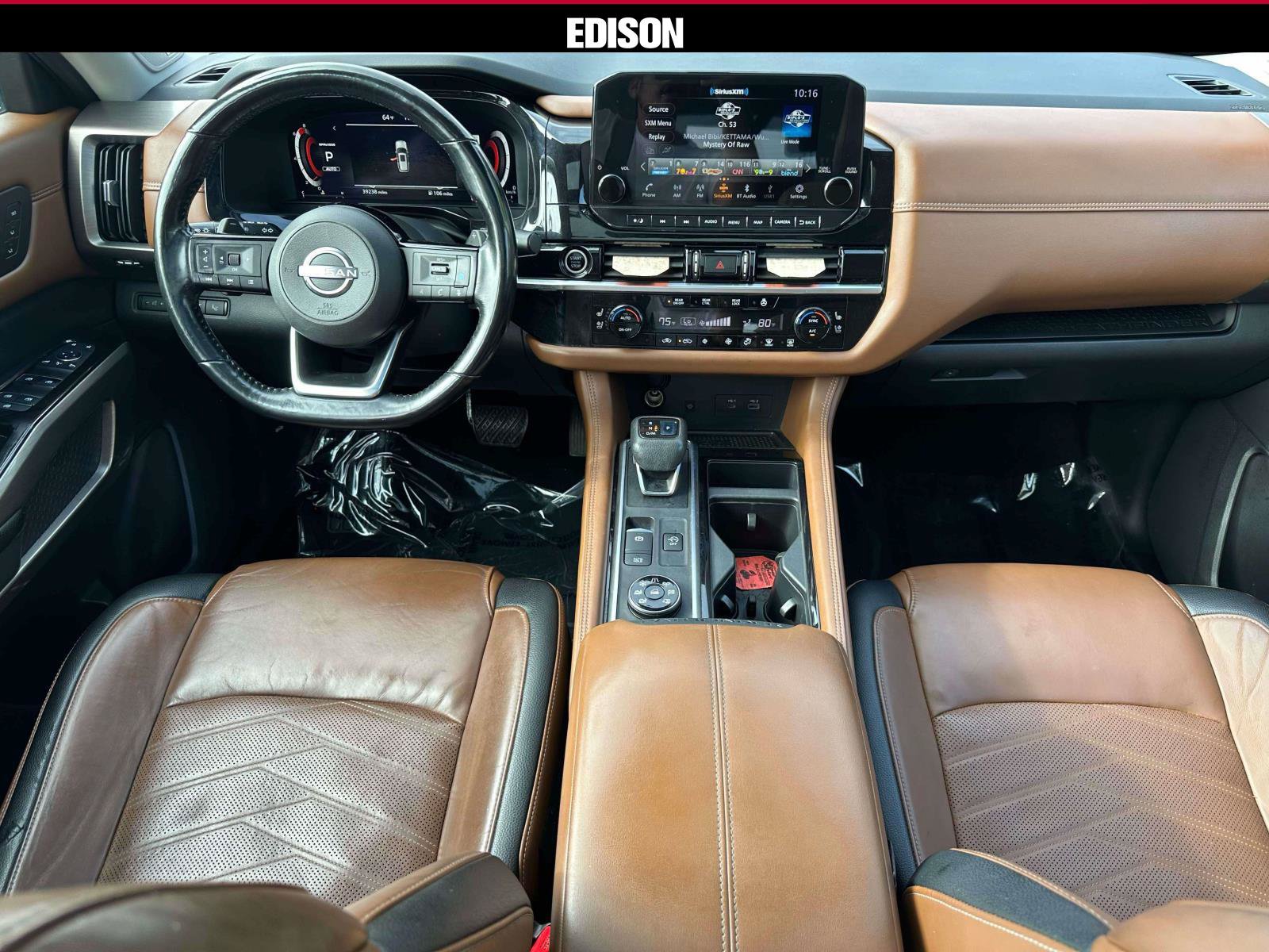 Used 2022 Nissan Pathfinder Platinum w/ Cargo Package AWD/4WD image 13