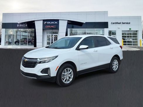 Used 2024 Chevrolet Equinox LT w/ LPO, Floor Liner Package AWD/4WD image 1