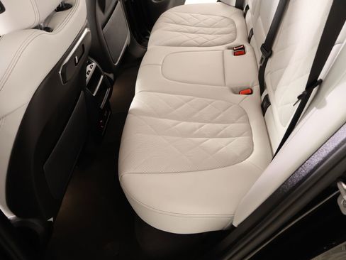 Used 2025 BMW X5 xDrive40i w/ Premium Package image 13