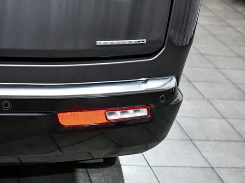 Used 2022 Jeep Grand Wagoneer Series II w/ Convenience Group III AWD/4WD image 89