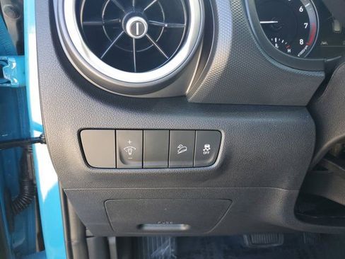 Certified 2023 Hyundai Kona SEL w/ Convenience Package image 15