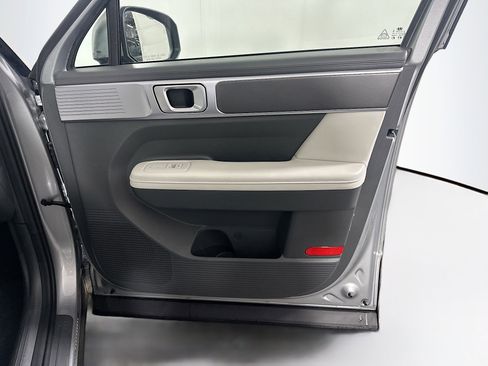 Used 2025 Hyundai Santa Fe SEL image 32