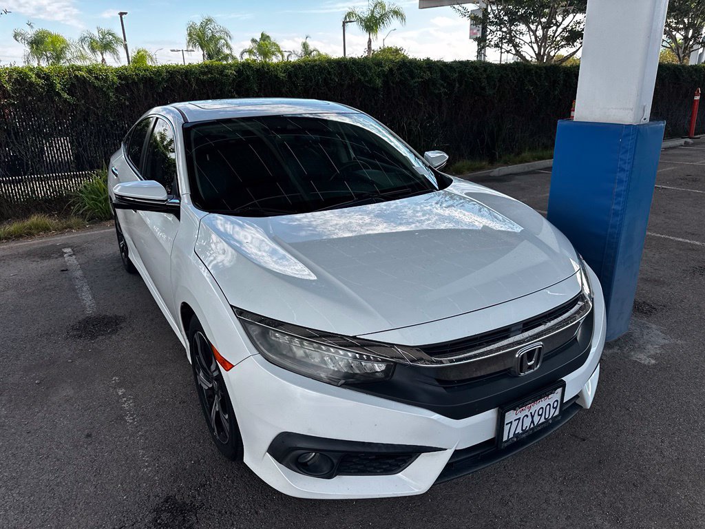 Used 2017 Honda Civic Touring image 7