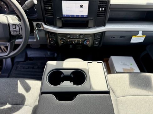 New 2025 Ford F350 XL w/ XL Chrome Package image 27