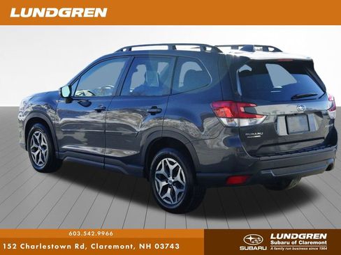 Certified 2023 Subaru Forester Premium image 35