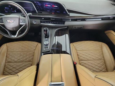 Certified 2023 Cadillac Escalade Sport w/ Touring Package image 16