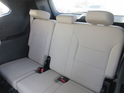 New 2026 Buick Enclave Preferred w/ Power Package AWD/4WD image 14