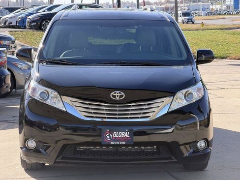 Used 2015 Toyota Sienna XLE w/ XLE Navigation Package image 2