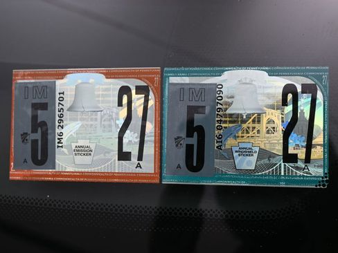 Used 2019 Dodge Charger SXT AWD/4WD image 9