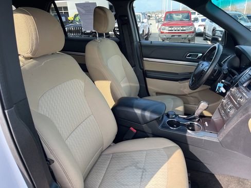 Used 2016 Ford Explorer 4WD image 15