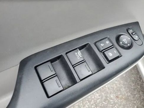 Used 2013 Honda Civic LX image 18