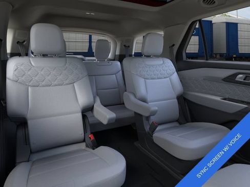 New 2026 Ford Explorer Platinum AWD/4WD image 12