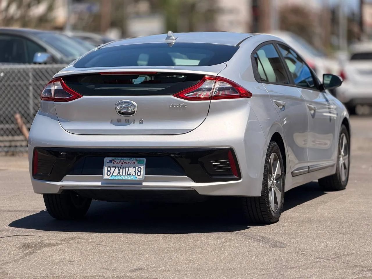 Used 2019 Hyundai Ioniq Electric FWD image 16