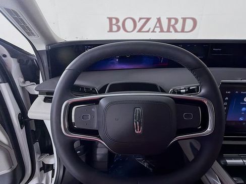 New 2026 Lincoln Nautilus Reserve w/ Jet Appearance Package image 11