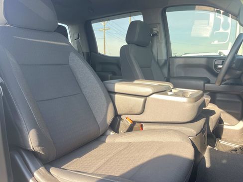 Used 2024 Chevrolet Silverado 1500 Custom Trail Boss w/ LPO, Dark Essentials Package image 29