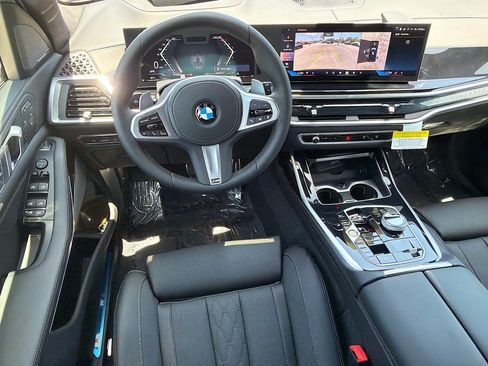 New 2027 BMW X7 xDrive40i w/ Executive Package AWD/4WD image 18
