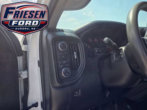 Used 2024 Chevrolet Silverado 2500 W/T w/ WT Convenience Package AWD/4WD image 12