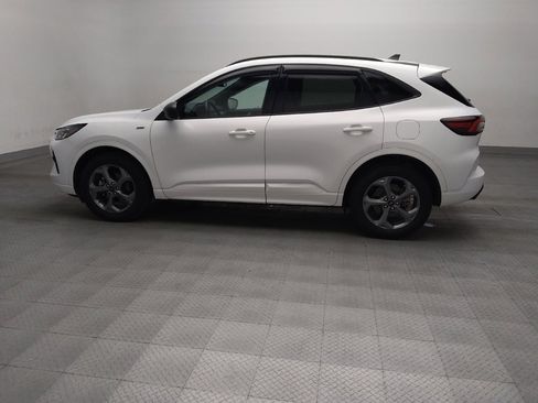 Used 2023 Ford Escape ST-Line AWD/4WD image 3